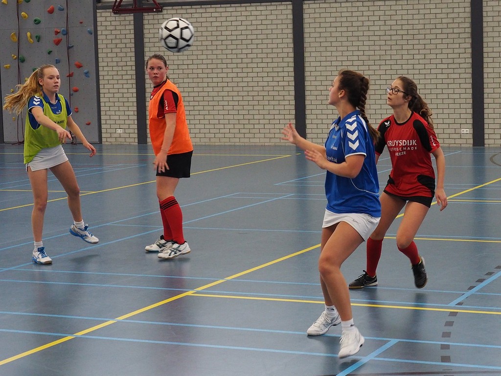 KV Tilburg B2_12 december-019.jpg